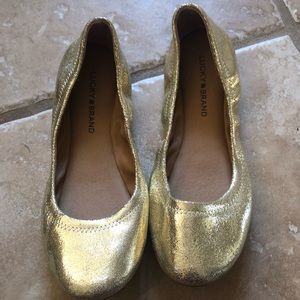 New lucky brand flats